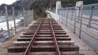 �]���S��5